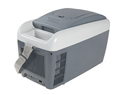 [3885] HELADERA PORTATIL 12V 8L BDC8L B&D